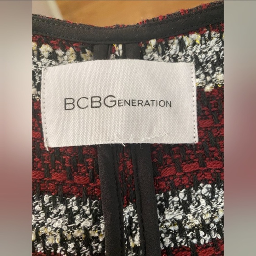 Bcbgeneration Patterned Side-Slit Vest - image 4